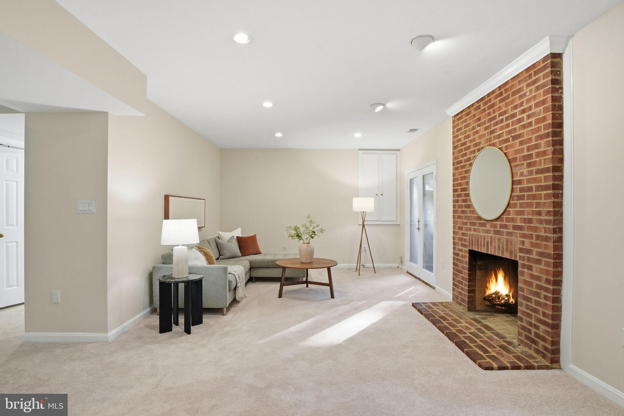 ASPEN GROVE - Residential