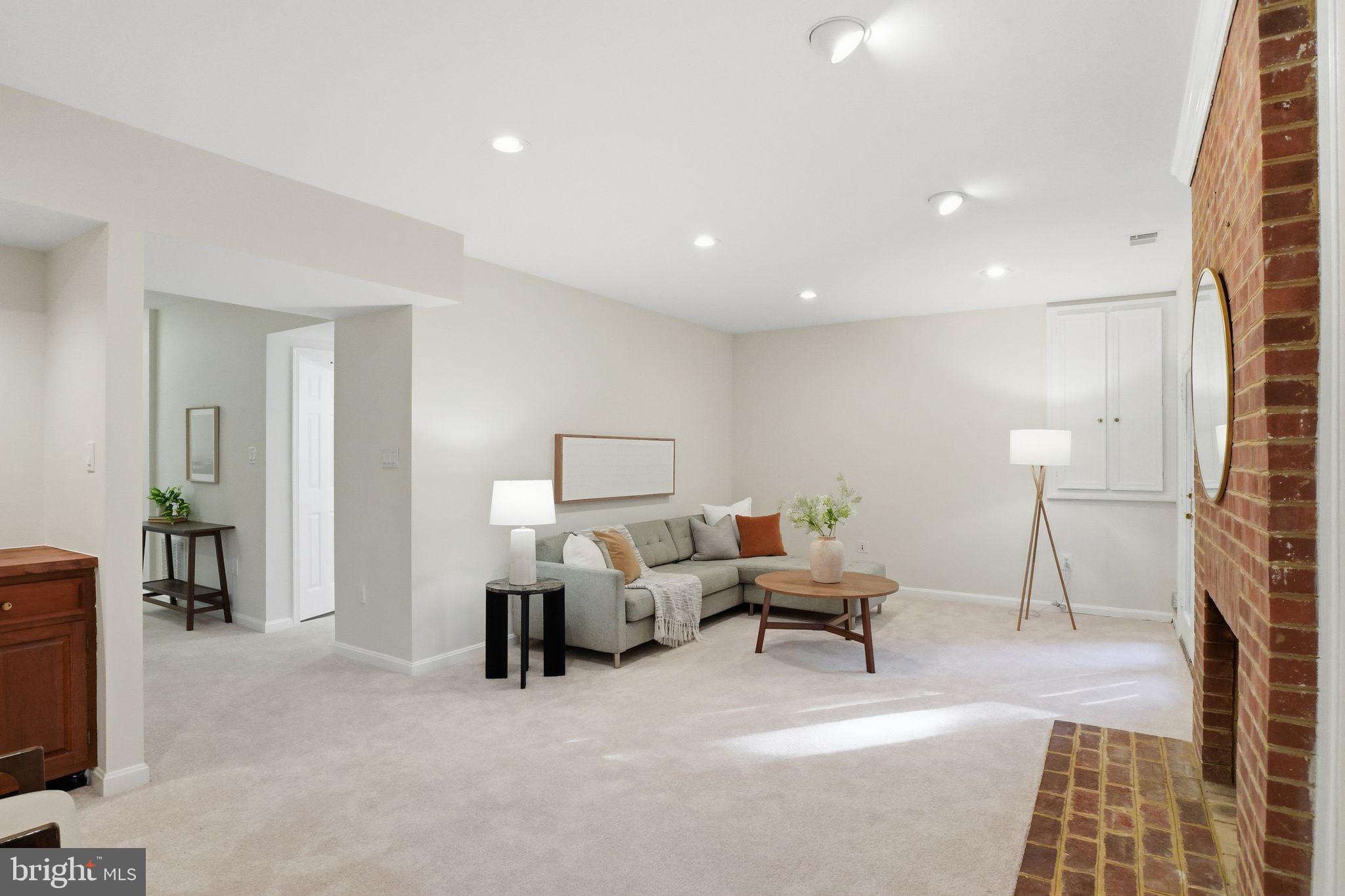 ASPEN GROVE - Residential