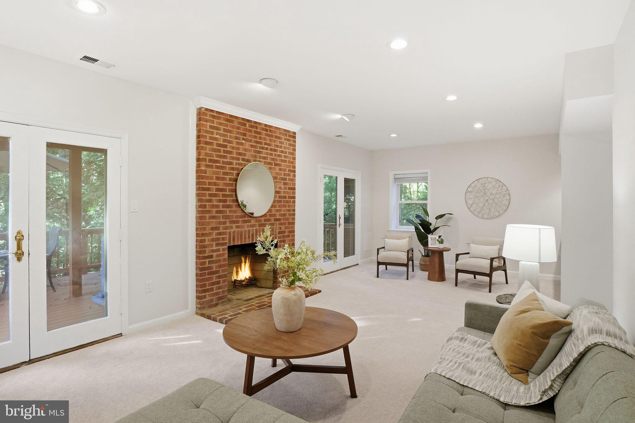 ASPEN GROVE - Residential