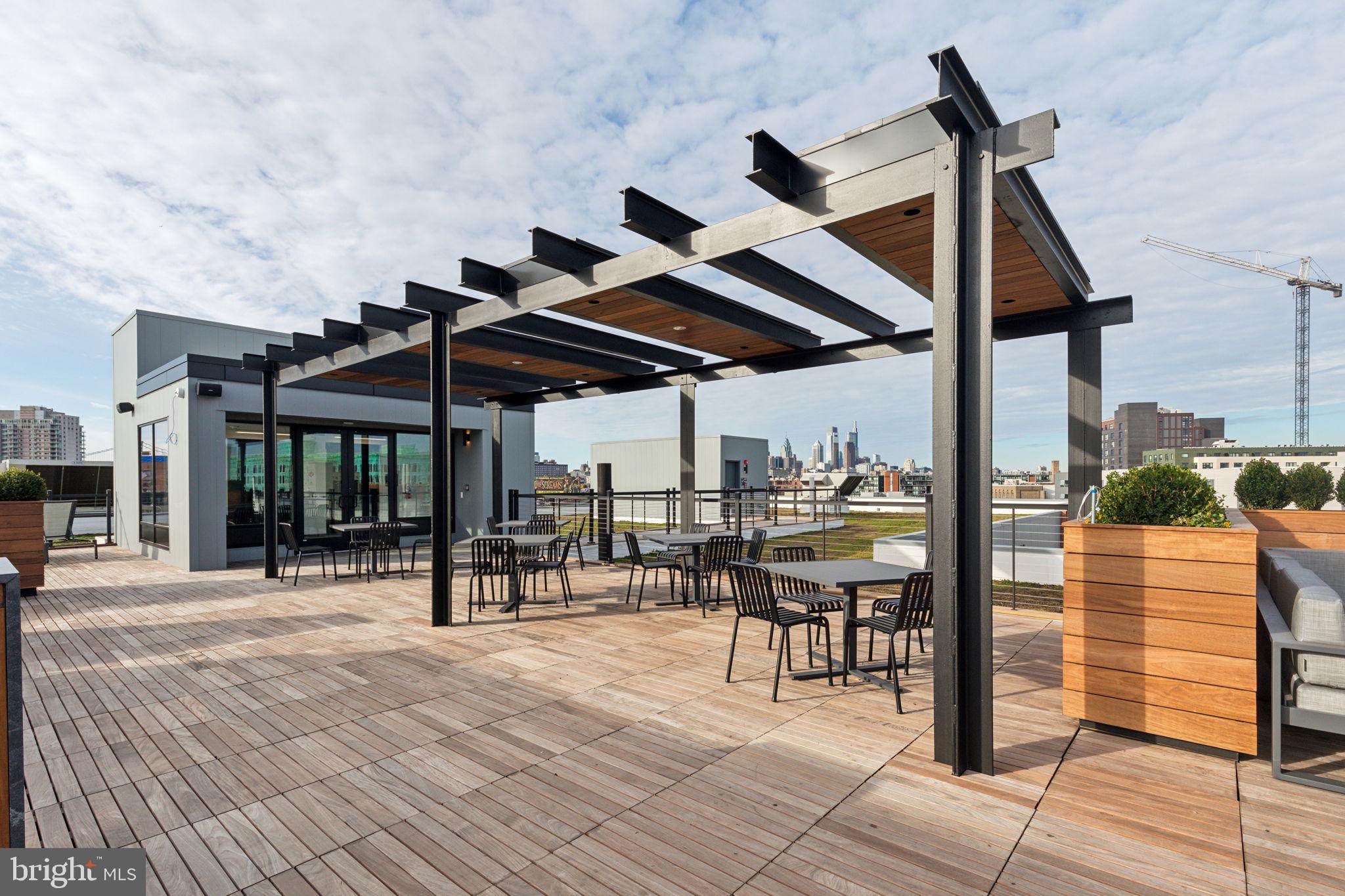 FISHTOWN - Residential Lease