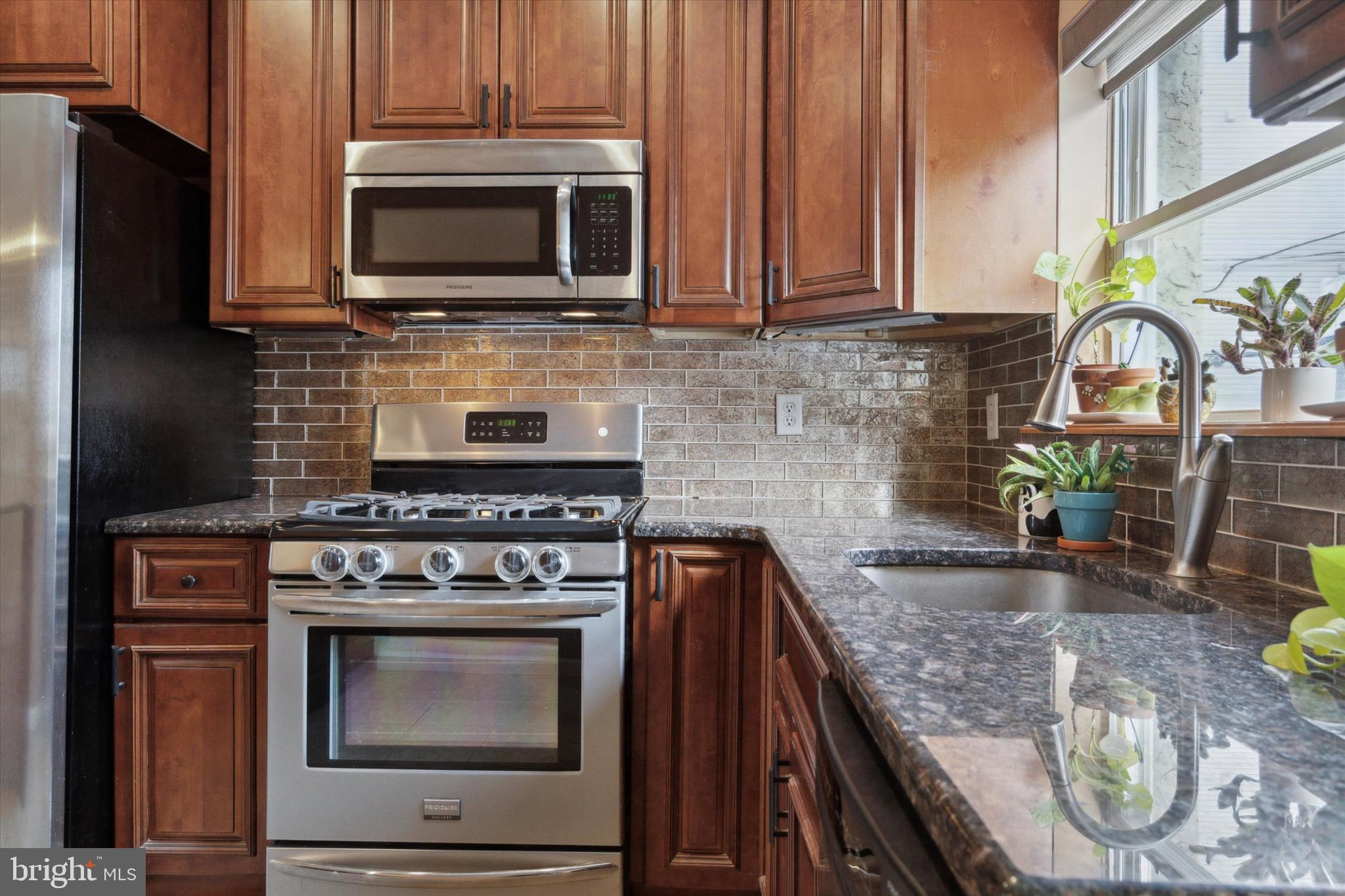 MARCONI PARK EAST - Residential