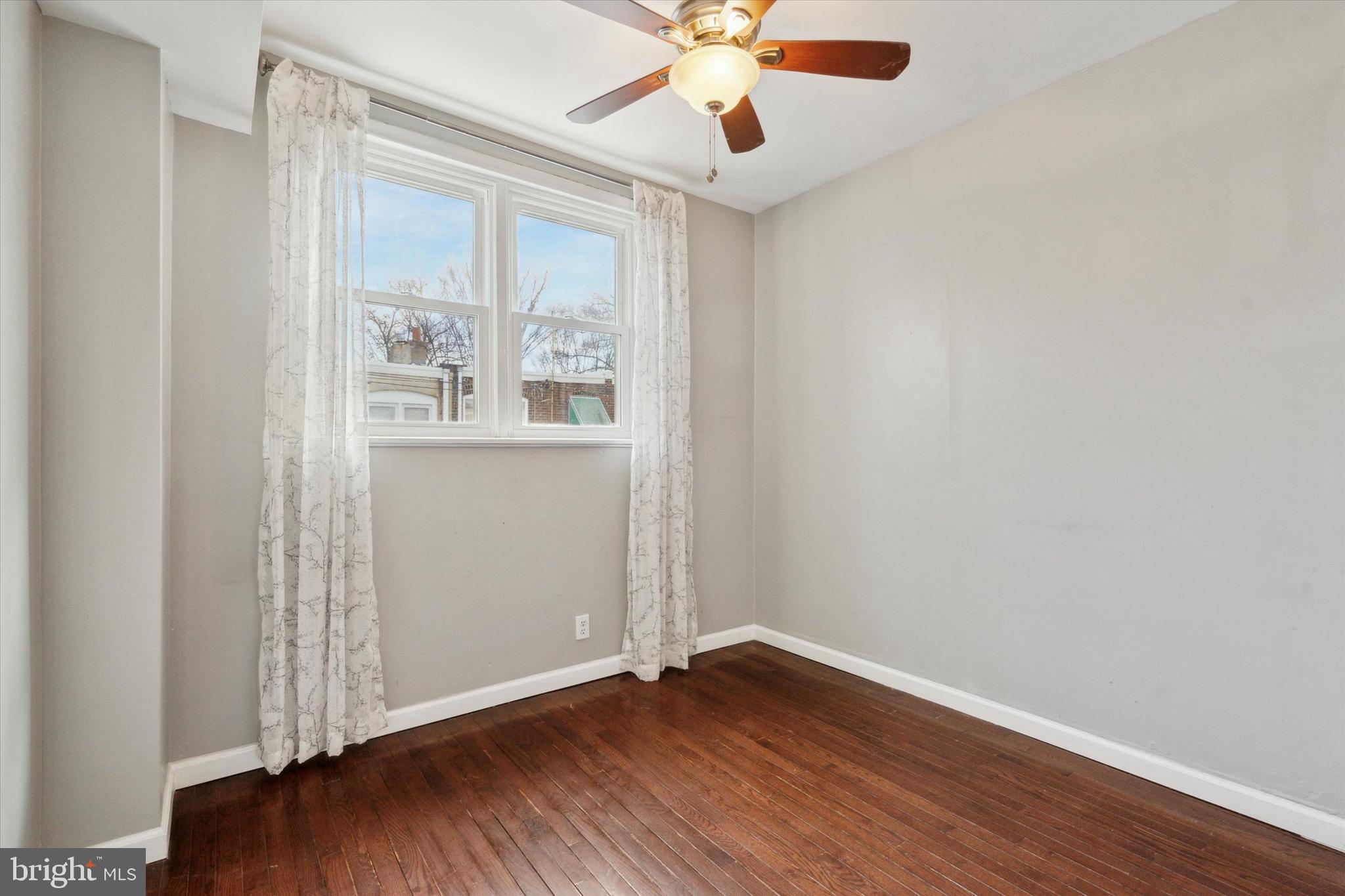 MARCONI PARK EAST - Residential