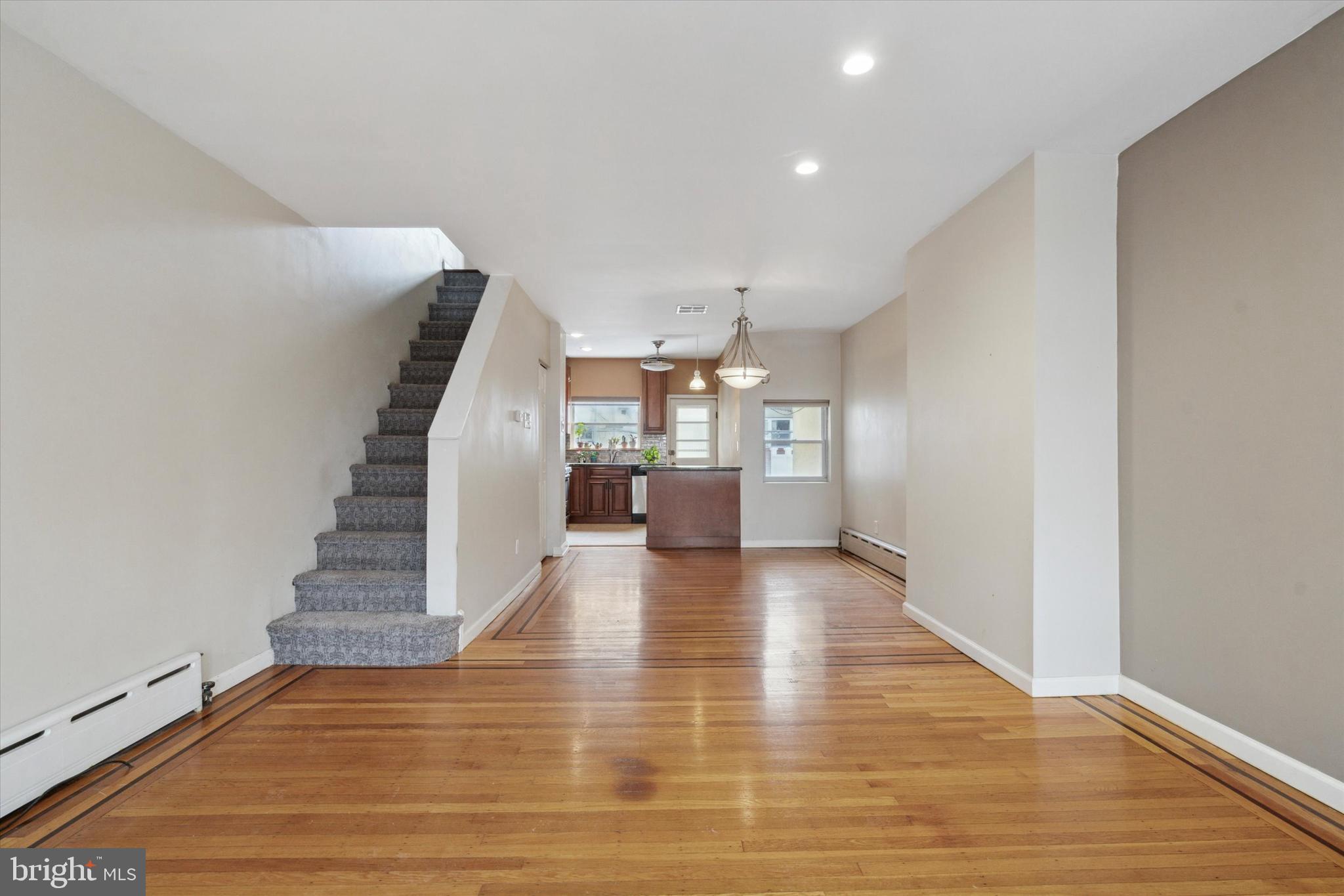 MARCONI PARK EAST - Residential