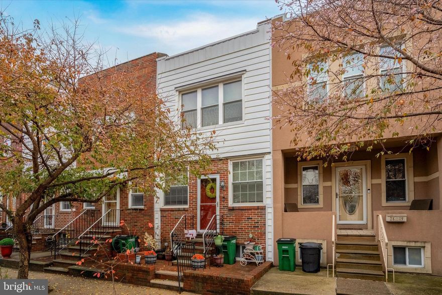 Welcome home to 2817 S Warnock Street, a 2 story row home on a quiet, tree-lined block in South Philadelphia.  This home offers the perfect blend of comfort and convenience within just a short walk to the Philly sports complex.  This move-in ready 3 bedroom home includes 1200+ square feet, hardwood floors, an updated kitchen and tons of natural light.  Enter the main floor, to discover the large, open concept space… perfect for those that love to entertain.  This space can easily fit a sectional couch, a formal dining table and you can add some bar stools for your kitchen island extension.  Step into the updated kitchen featuring: wood cabinetry, granite countertops, stainless steel appliances and a nice subway tile backsplash.  Just off the kitchen you have a fenced in back patio for additional space if you want to BBQ outside.  Continue upstairs to find your 3 bedrooms (a larger primary), a full bathroom and tons of closet space.   This floor also has hardwood floors to keep things easier to maintain.  The basement is perfect for additional storage needed and is home for your laundry hookups.  Live in the heart of South Philly and enjoy walkability to the broad street line, Marconi Plaza, Passyunk Avenue, as well as, the Philly sports complex! Schedule your tour today!