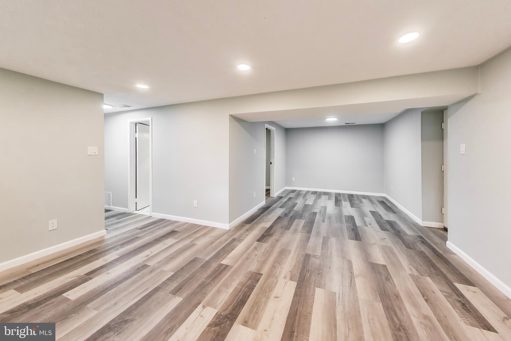 OXON HILL - Residential