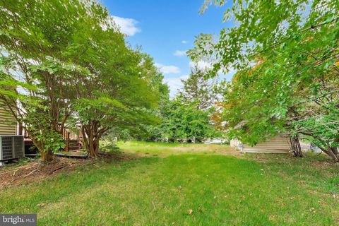 Tiny photo for 5405 Truoc Court, OXON HILL, MD 20745 (MLS # MDPG2203398)