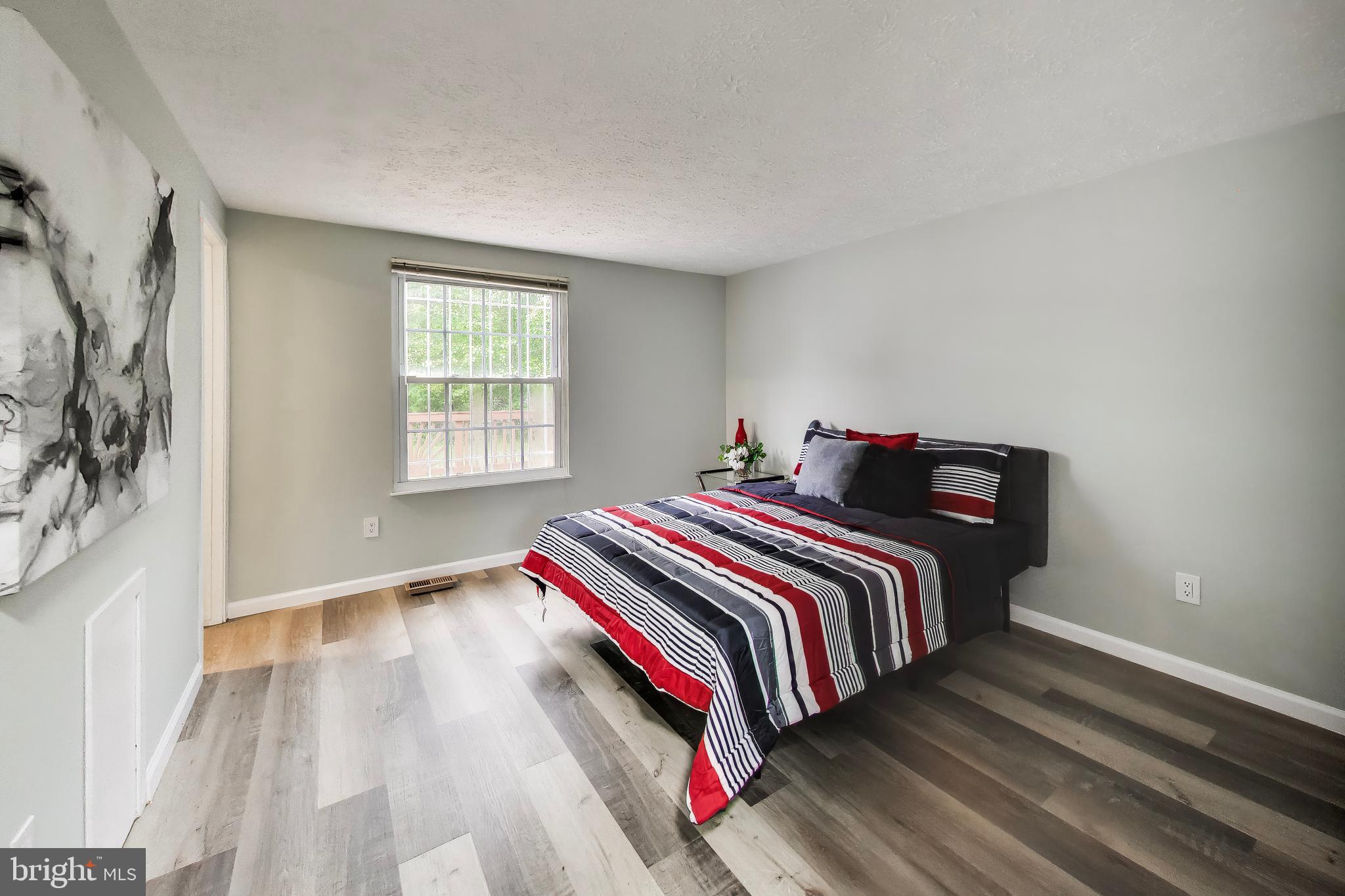 OXON HILL - Residential