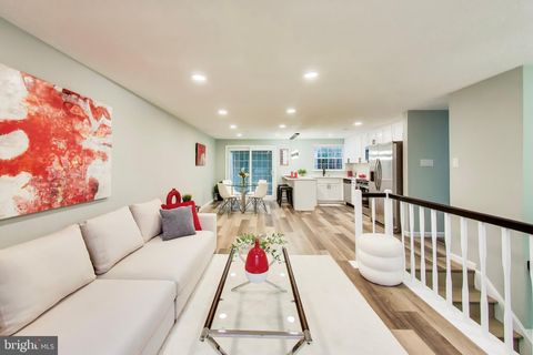 Tiny photo for 5405 Truoc Court, OXON HILL, MD 20745 (MLS # MDPG2203398)