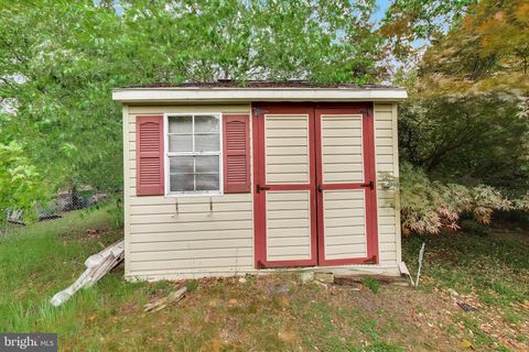 Tiny photo for 5405 Truoc Court, OXON HILL, MD 20745 (MLS # MDPG2203398)