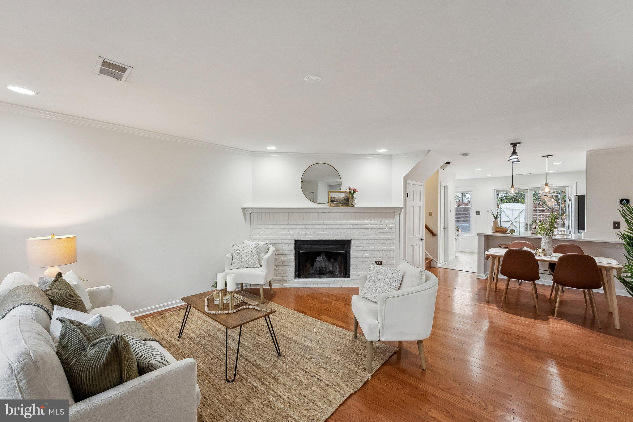 OLD TOWN - Residential