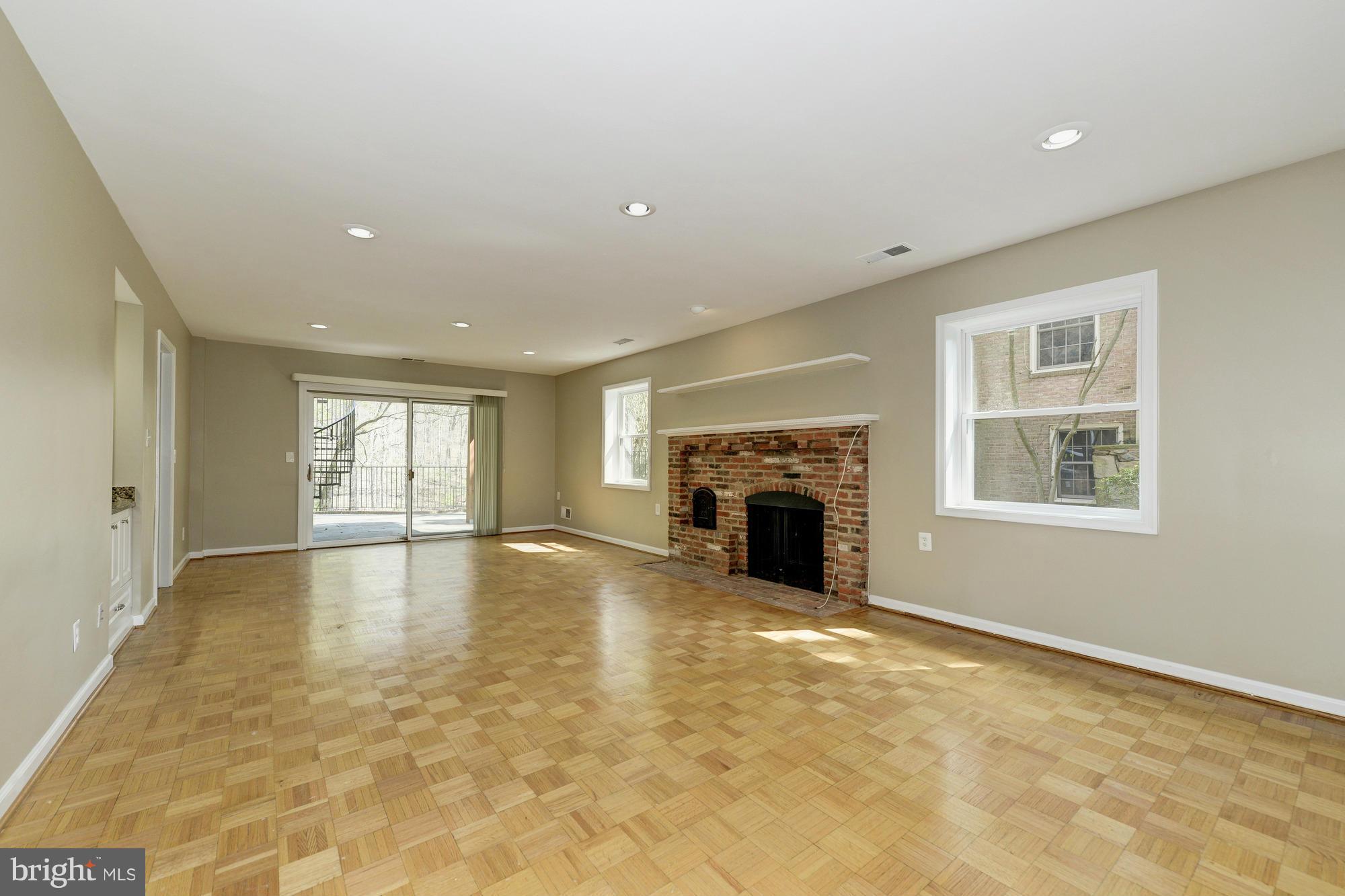 THE DOGWOODS AT LANGLEY - Residential