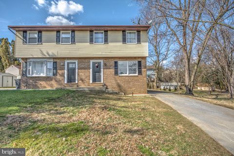 Photo of 2 GRAFTON CIR, LANCASTER, PA 17603 (MLS # PALA2031166)