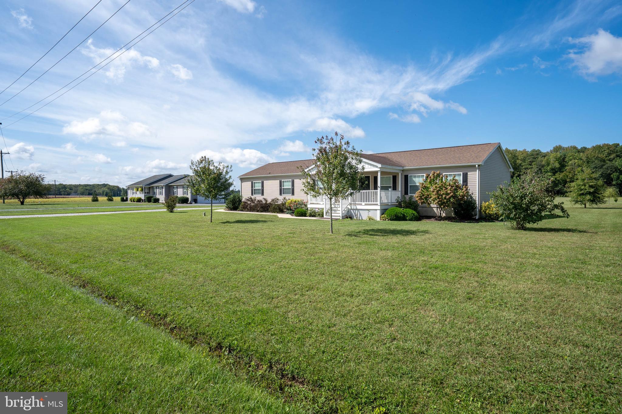 28032 E TRAP POND ROAD