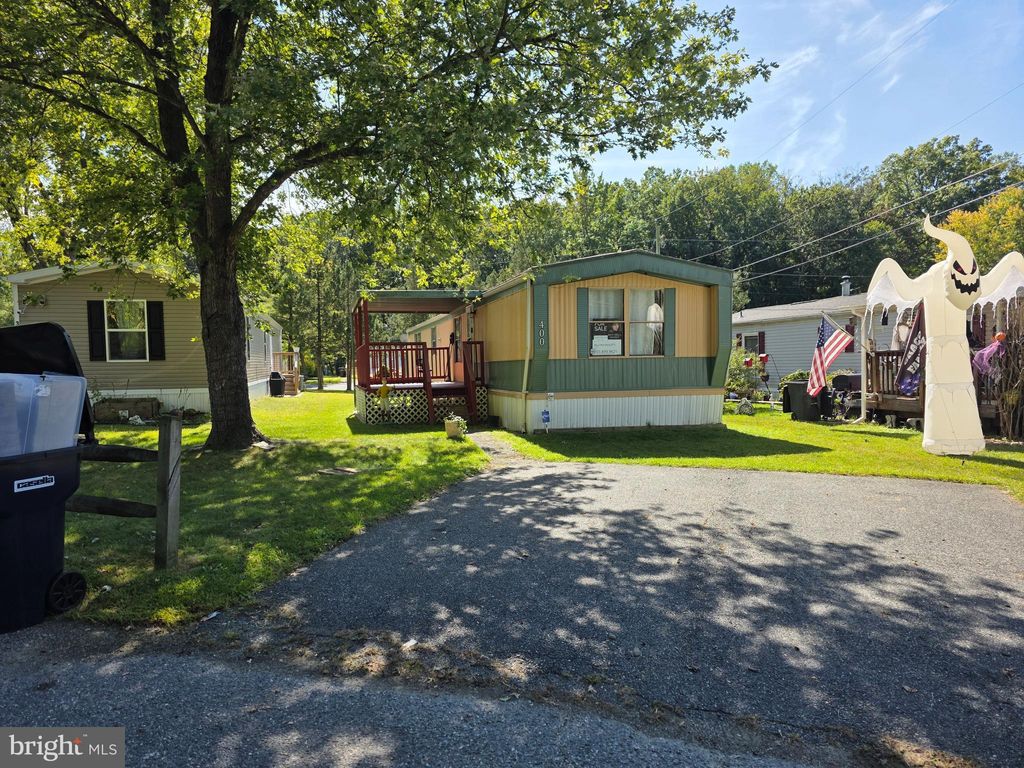 Photo of 400 Bauers Drive, EDGEWOOD, MD 21040 (MLS # MDHR2048294)