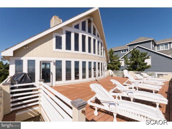 BREAKWATER BEACH - Residential