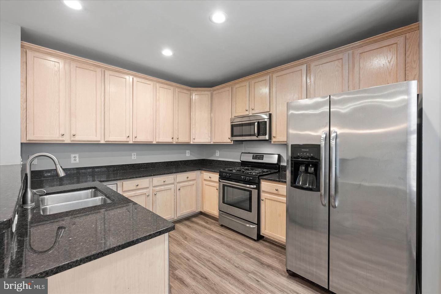 5642 GOVERNORS POND CIRCLE