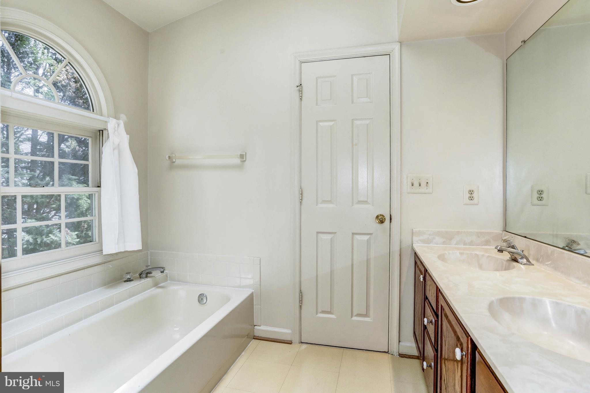 BRANDERMILL - Residential Lease