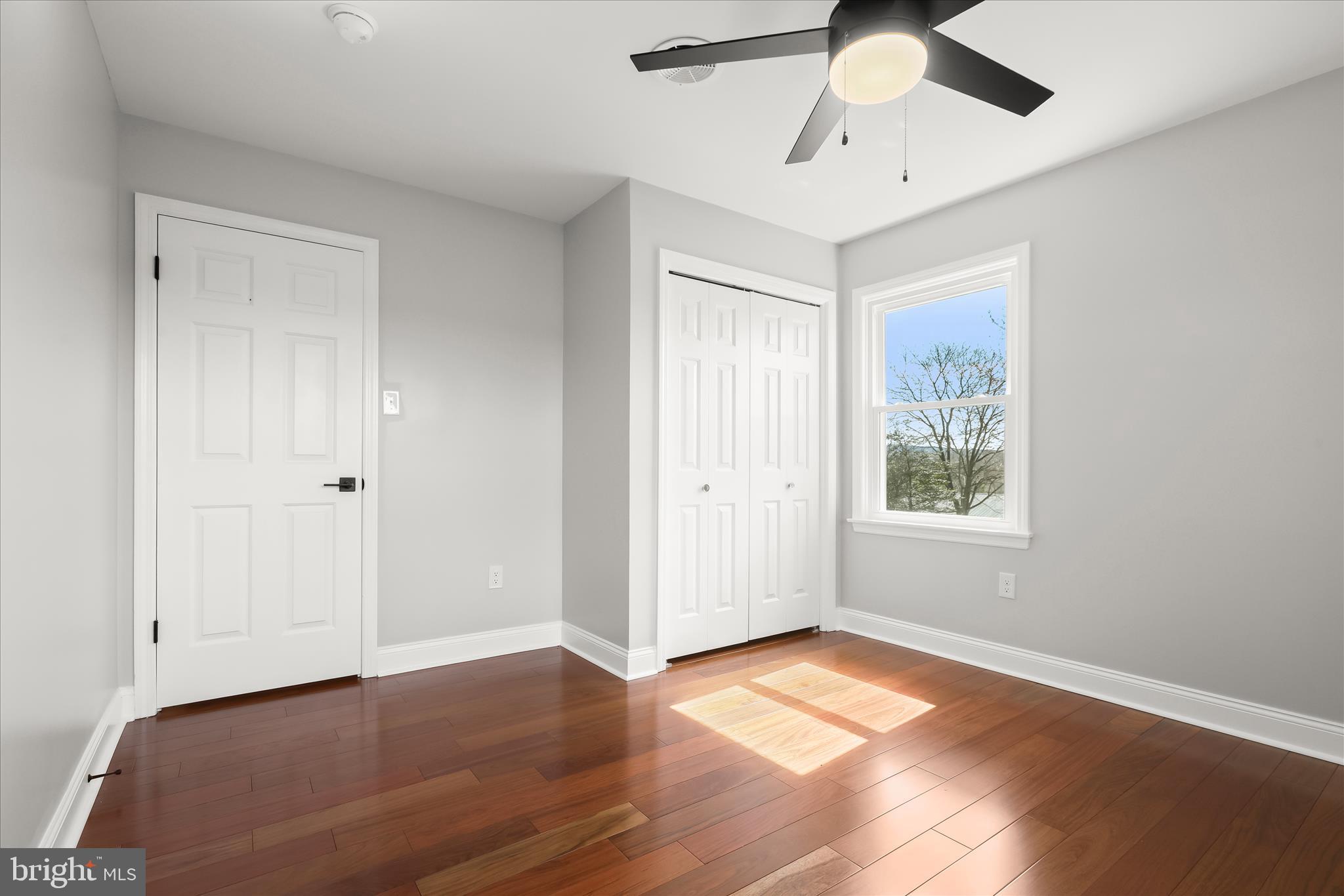 MYERSVILLE - Residential