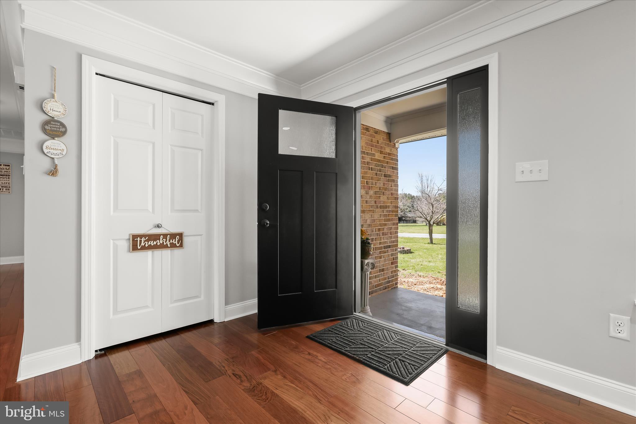 MYERSVILLE - Residential