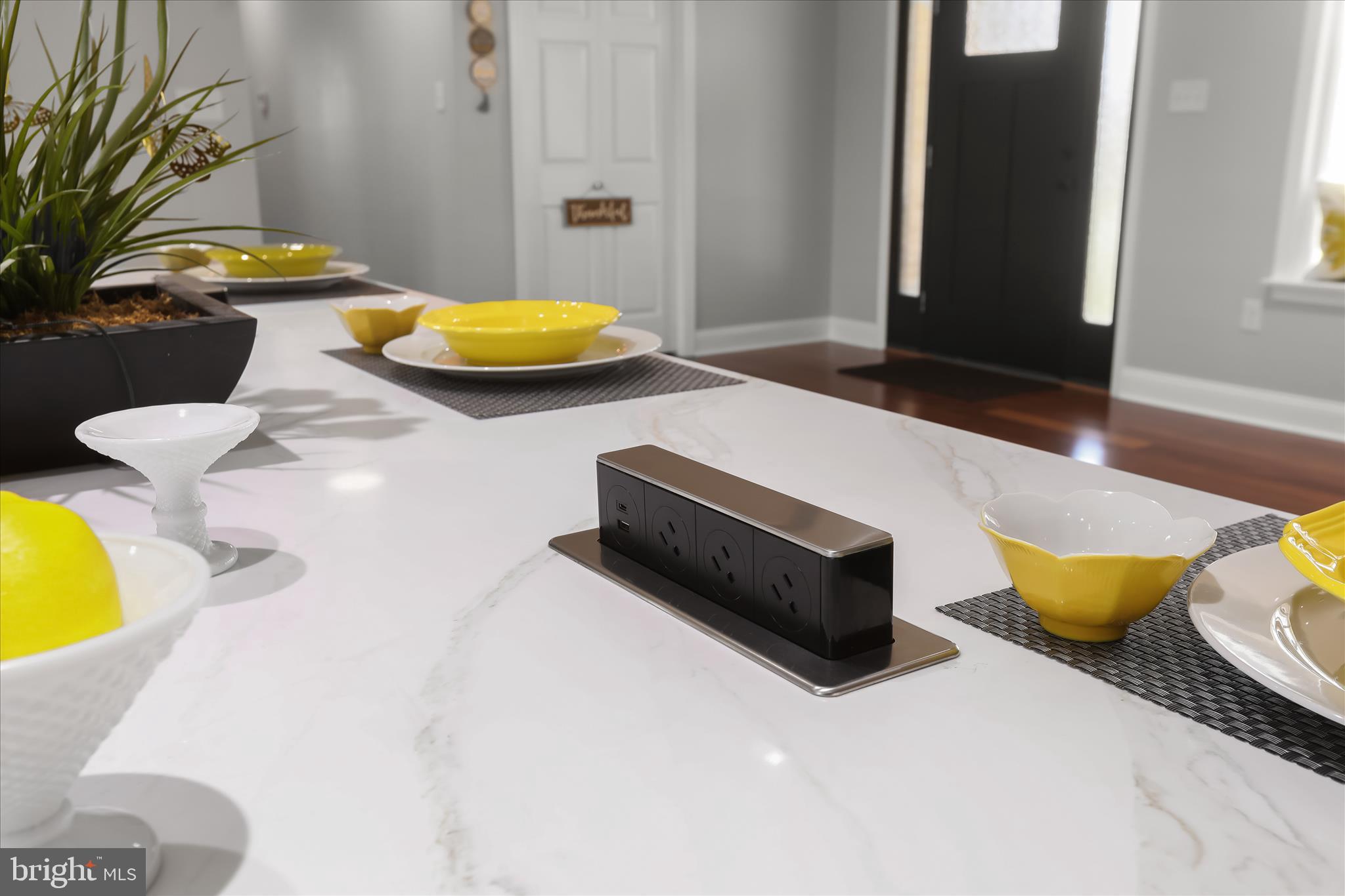 MYERSVILLE - Residential