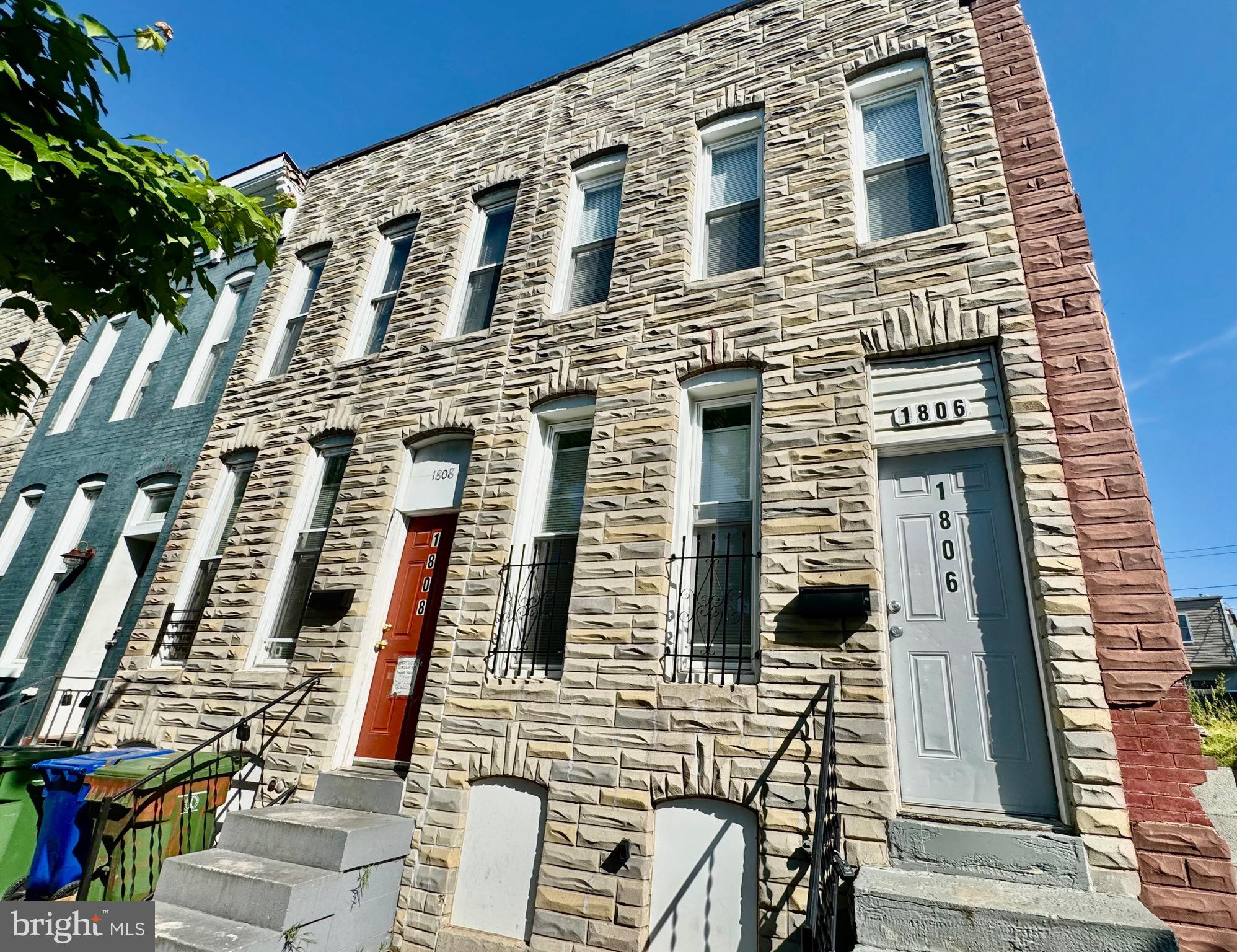 Charming end-unit row house located at 1806 Wilkins Avenue. Featuring three bedrooms and two baths, this home blends classic character with modern updates, including a stainless steel kitchen with a stove, microwave, and refrigerator. The main floor also includes a convenient laundry area. Enjoy outdoor space with a small patio at the back of the house. The property is ideally located close to shopping centers, with easy access to highways and schools in the area.
Schedule your showing today.