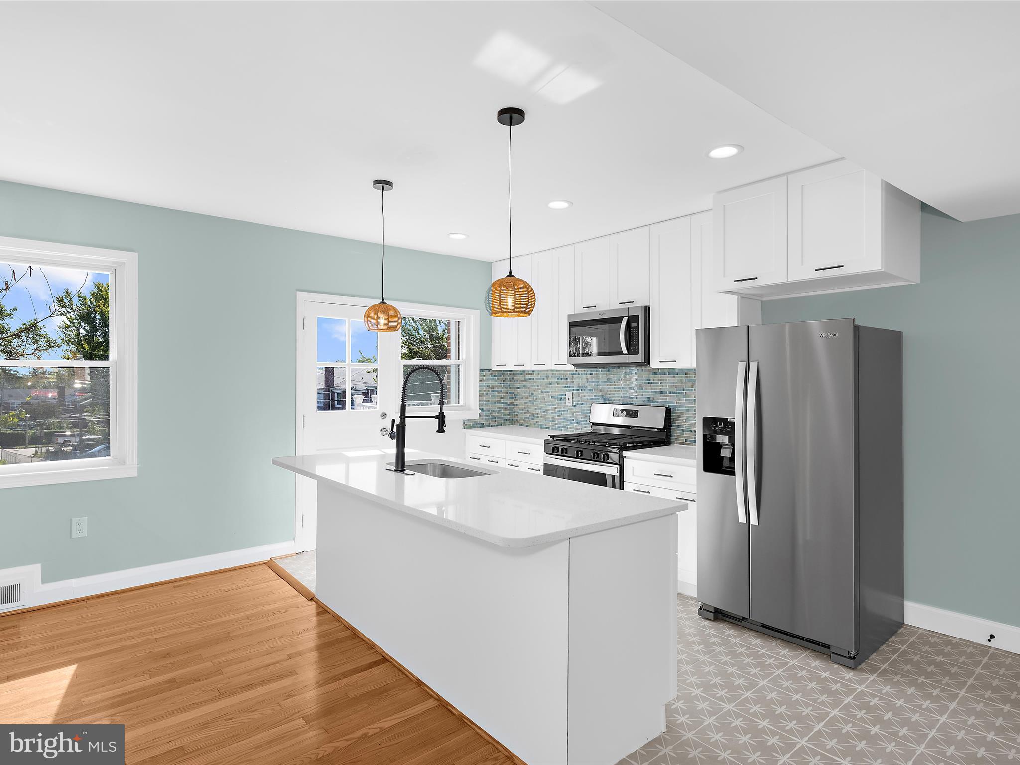 RAMBLEWOOD - Residential