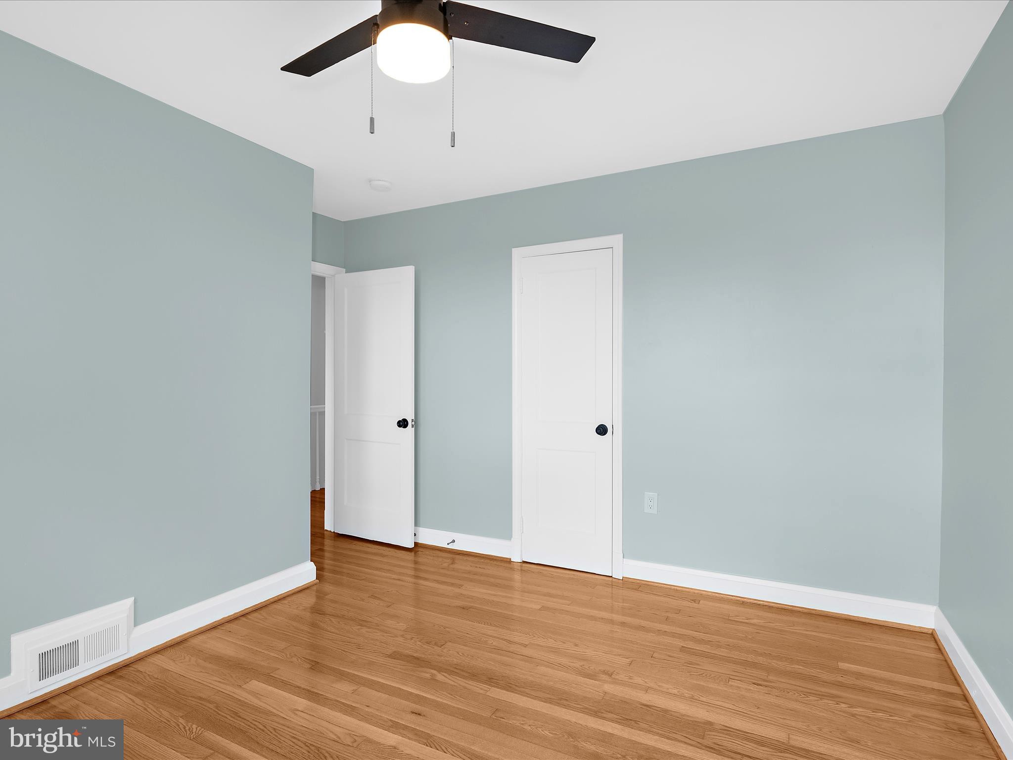 RAMBLEWOOD - Residential