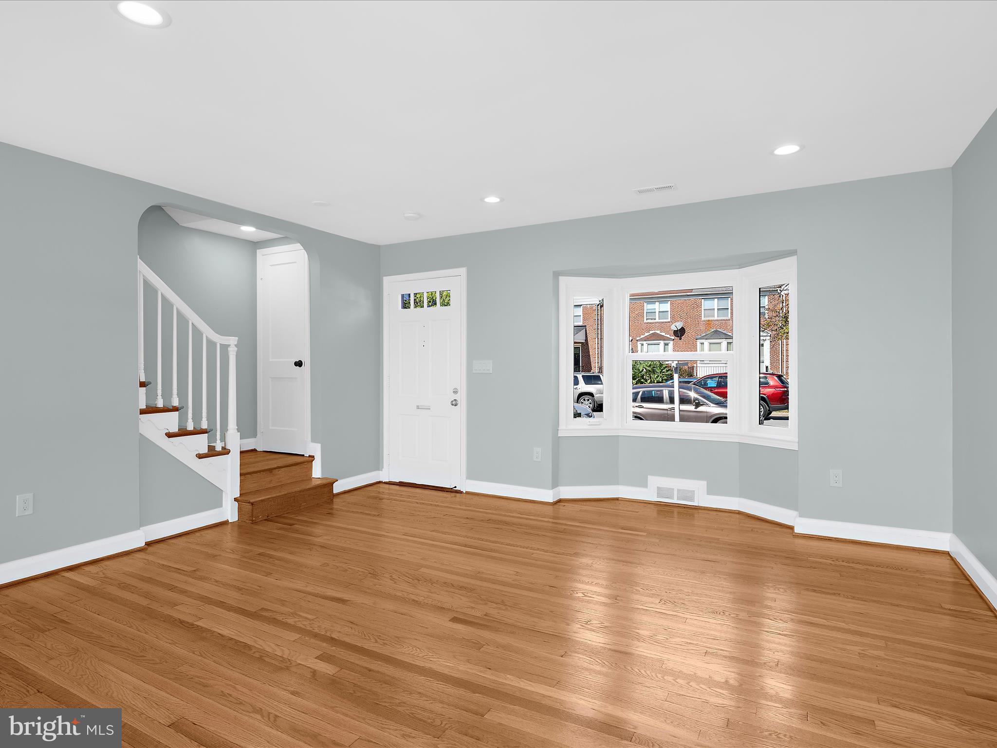 1203 RAMBLEWOOD ROAD