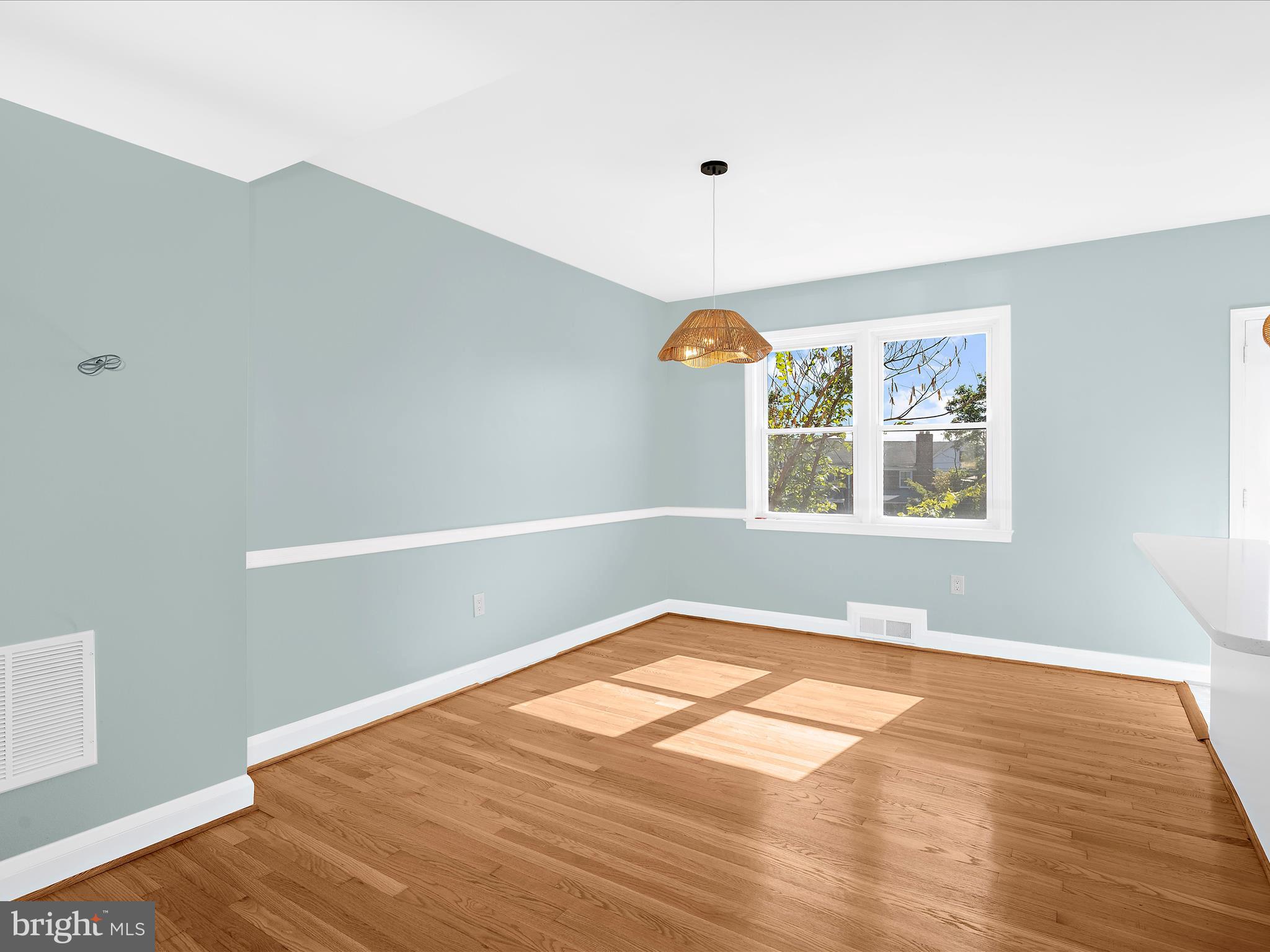 RAMBLEWOOD - Residential