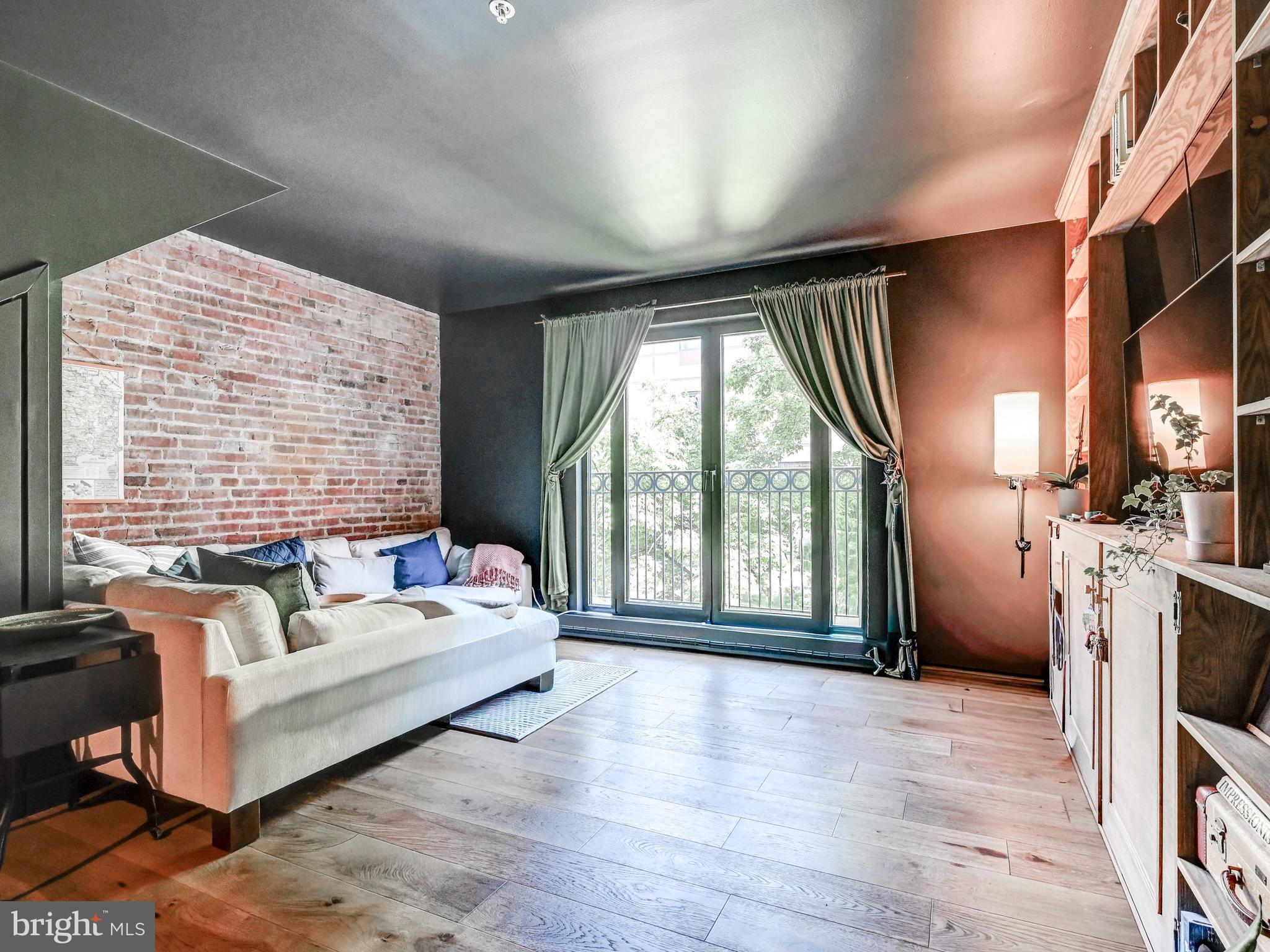 FELLS POINT HISTORIC DISTRICT - Residential