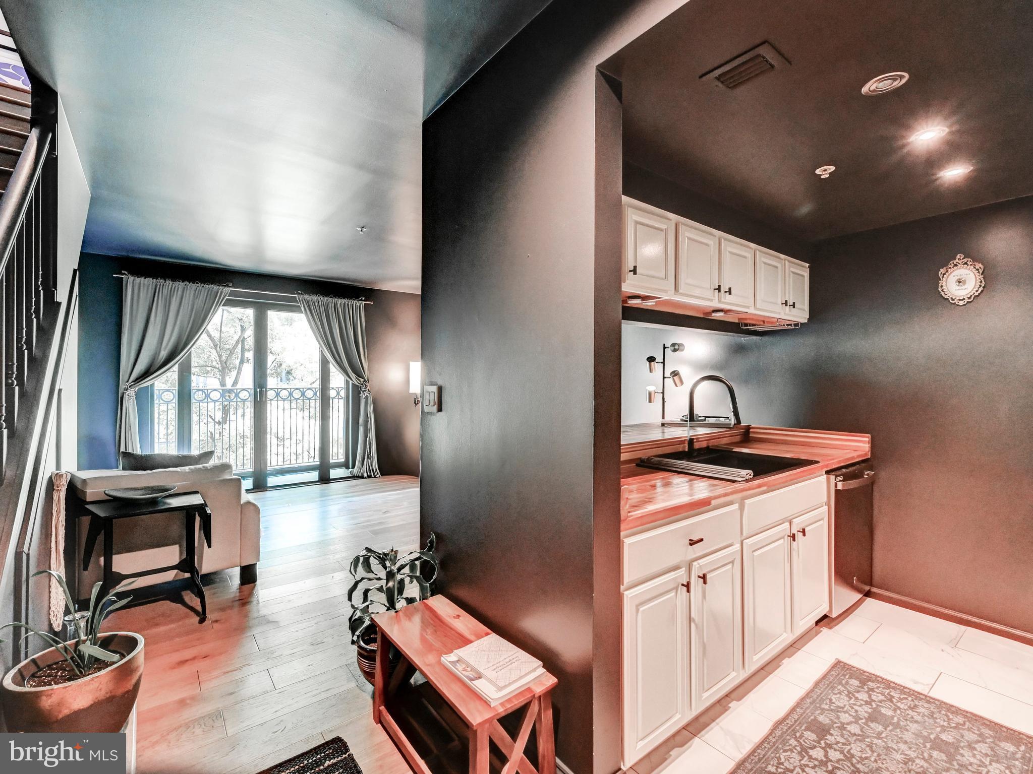 FELLS POINT HISTORIC DISTRICT - Residential