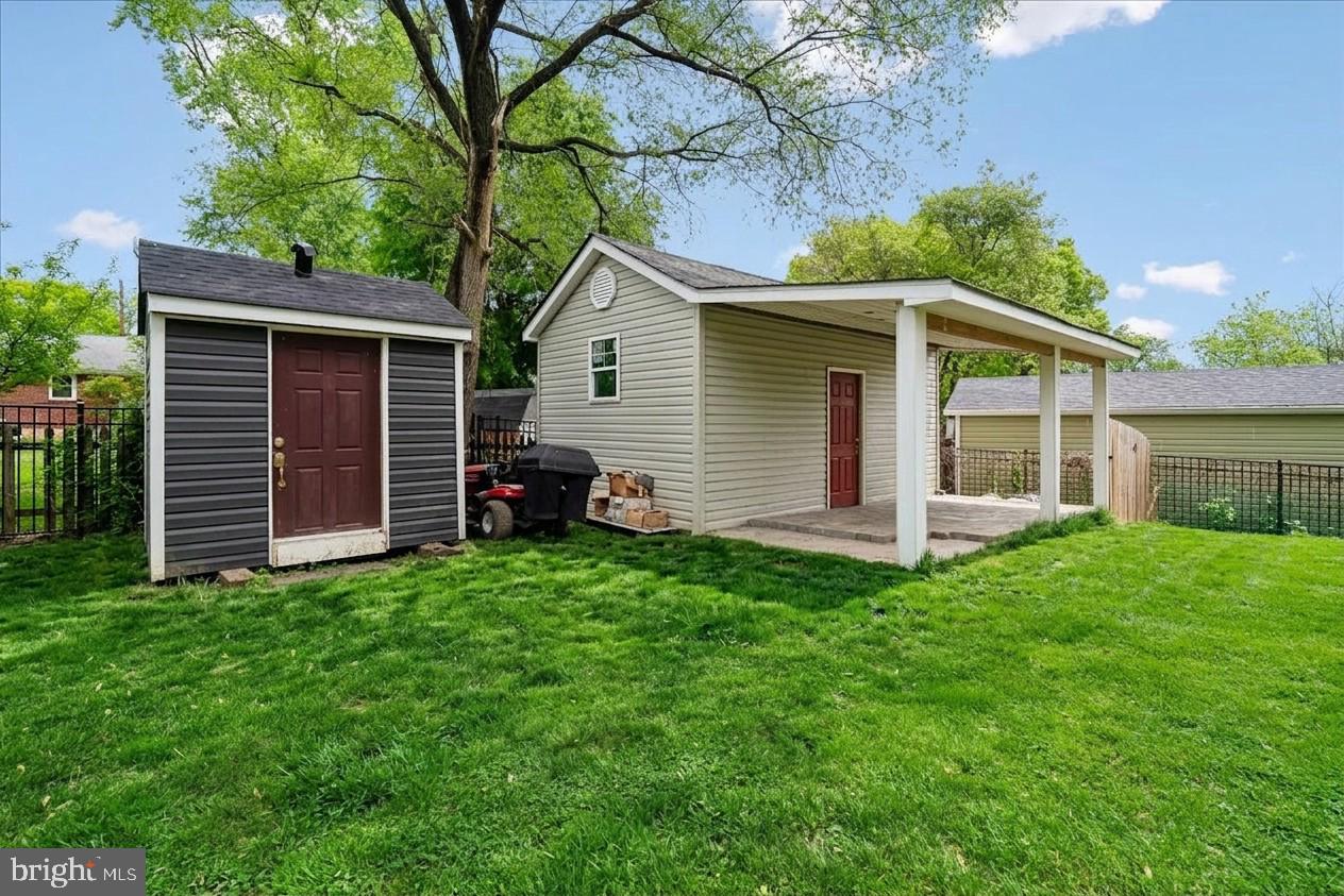 FLEETWOOD ESTATES - Residential