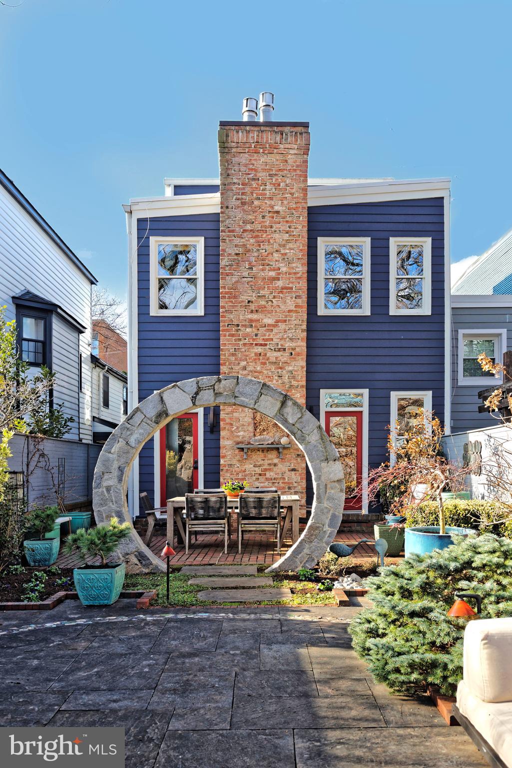 OLD TOWN ALEXANDRIA - Residential