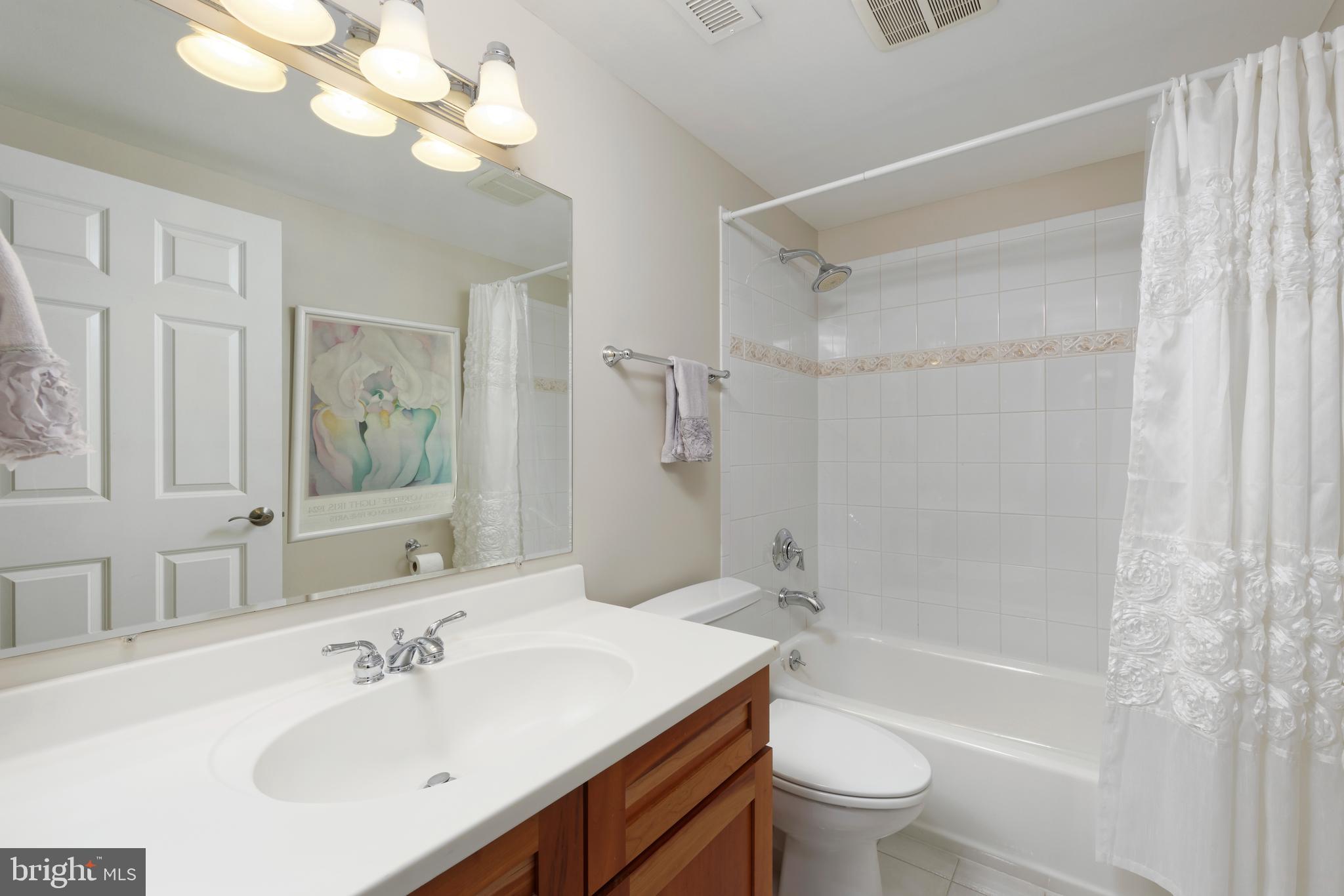 OLD TOWN ALEXANDRIA - Residential