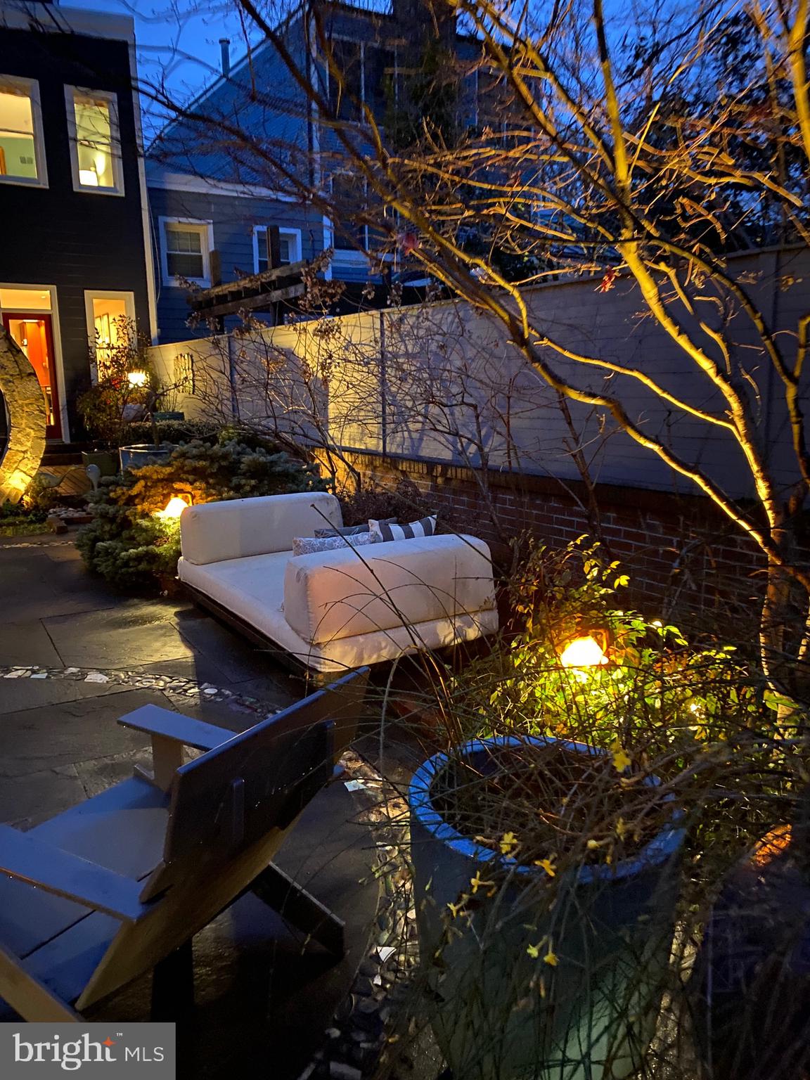 OLD TOWN ALEXANDRIA - Residential