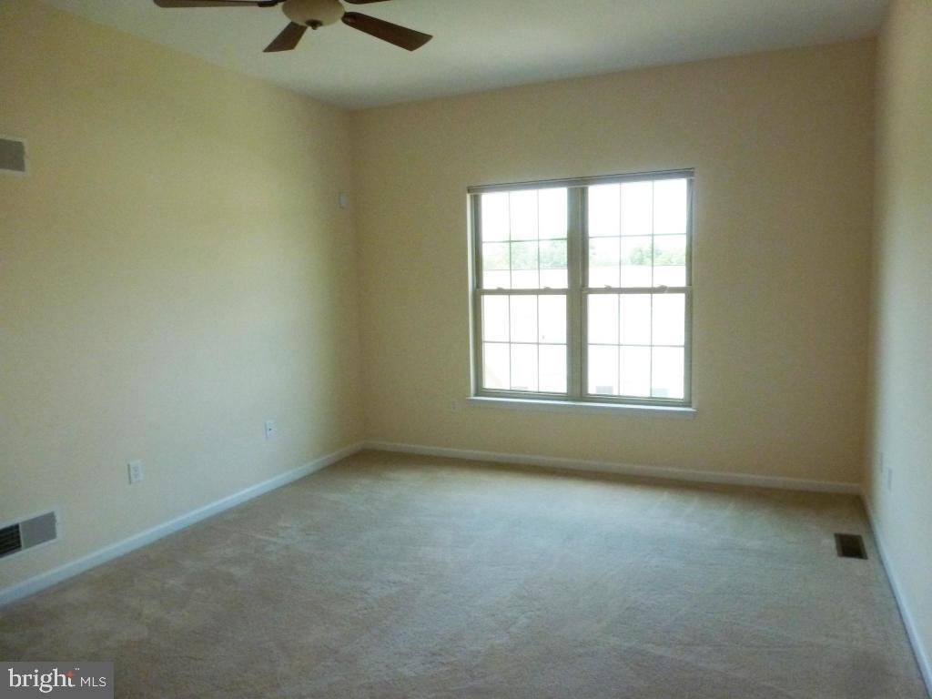 CROSSINGS - Residential