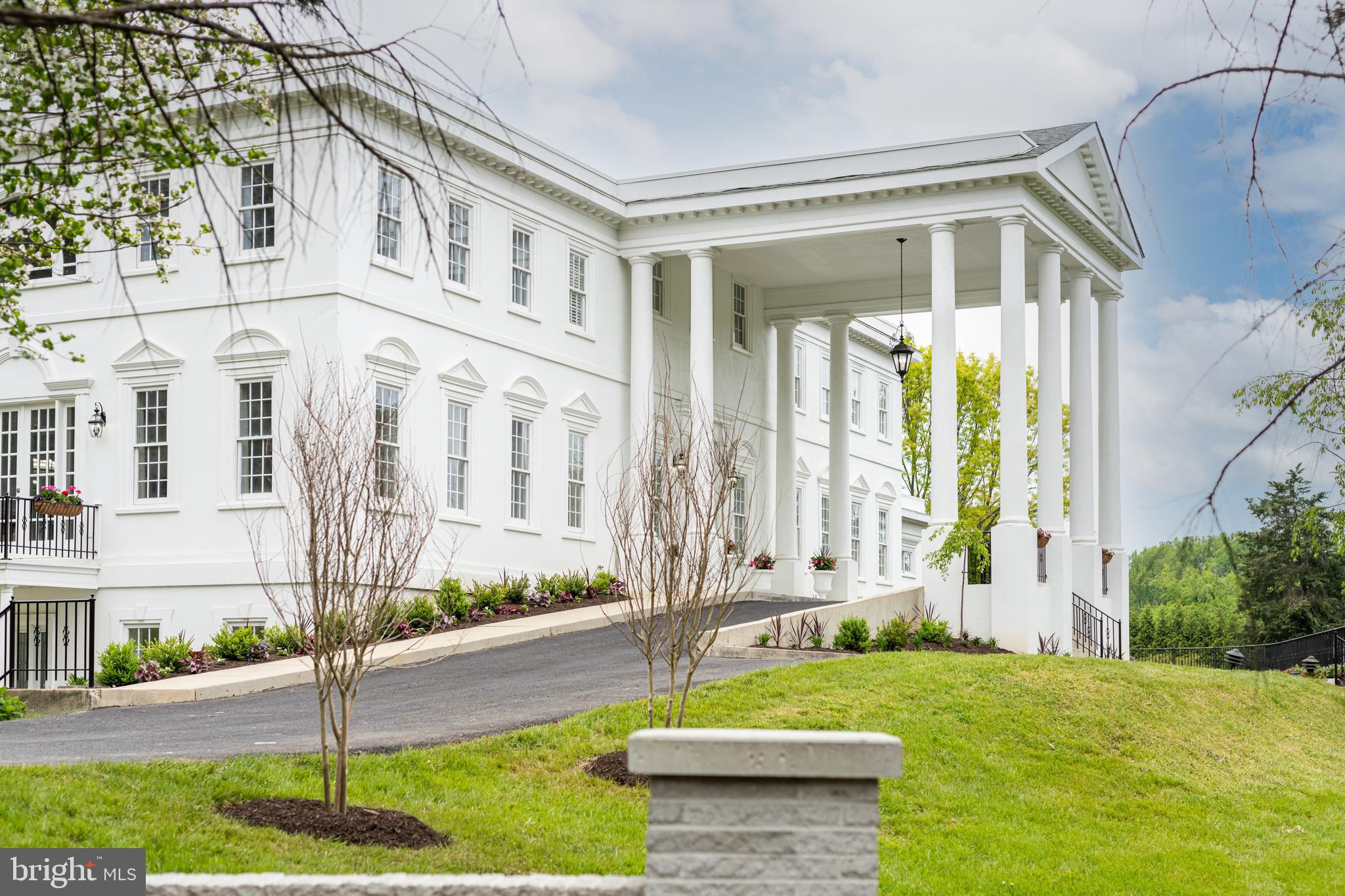 ROLLING VALLEY - Residential Lease