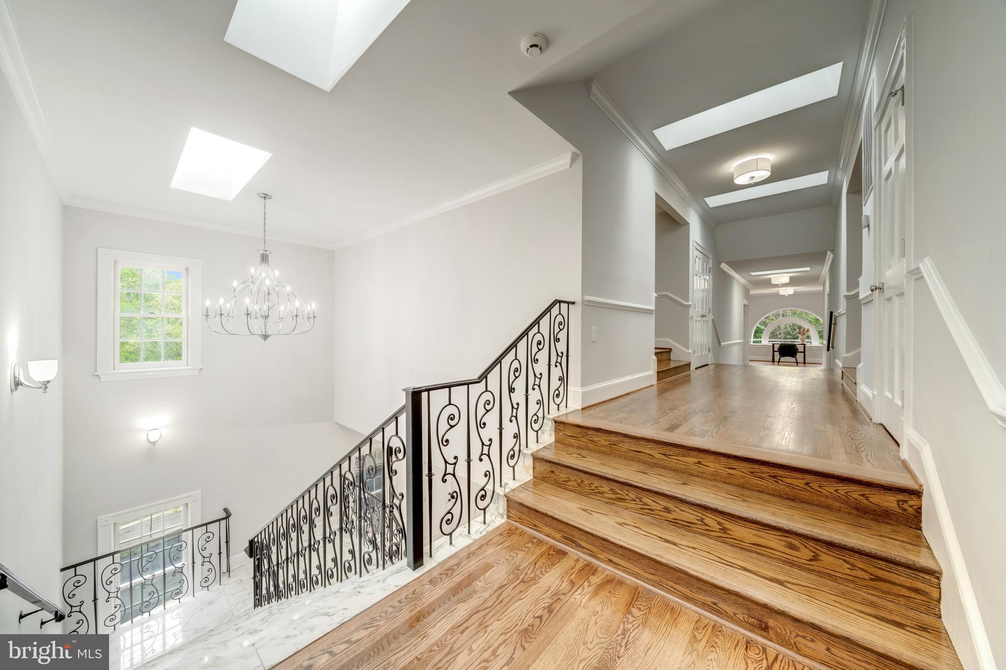 ROLLING VALLEY - Residential Lease