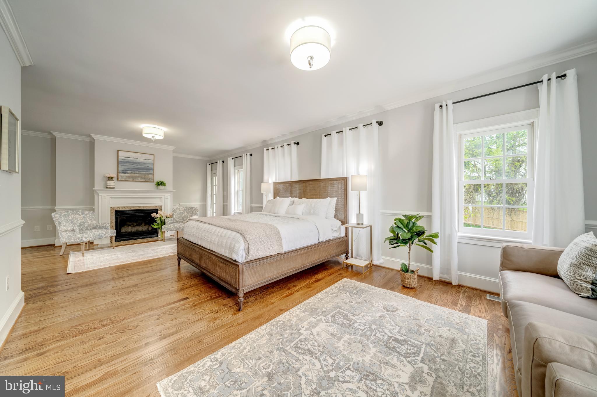 ROLLING VALLEY - Residential Lease