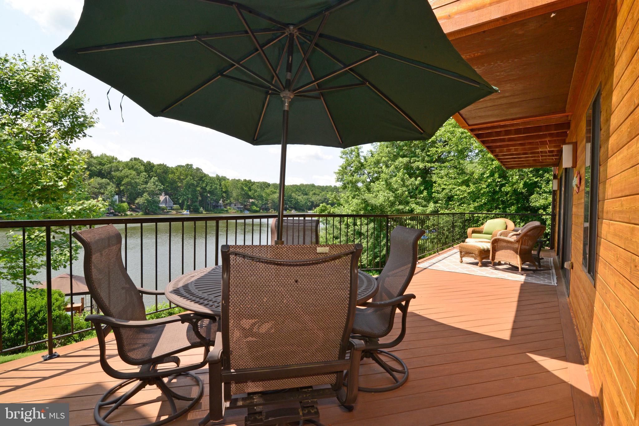 CABOTS POINT - Residential