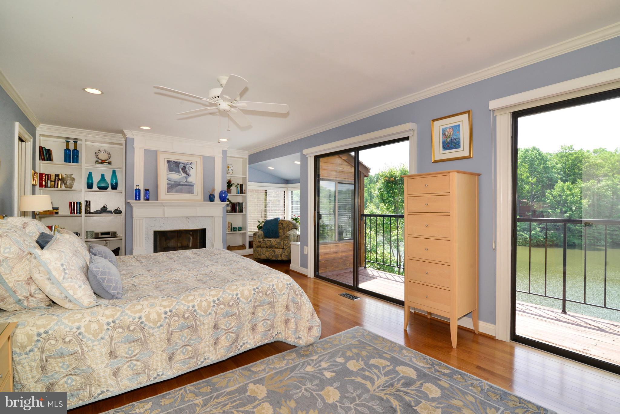 CABOTS POINT - Residential