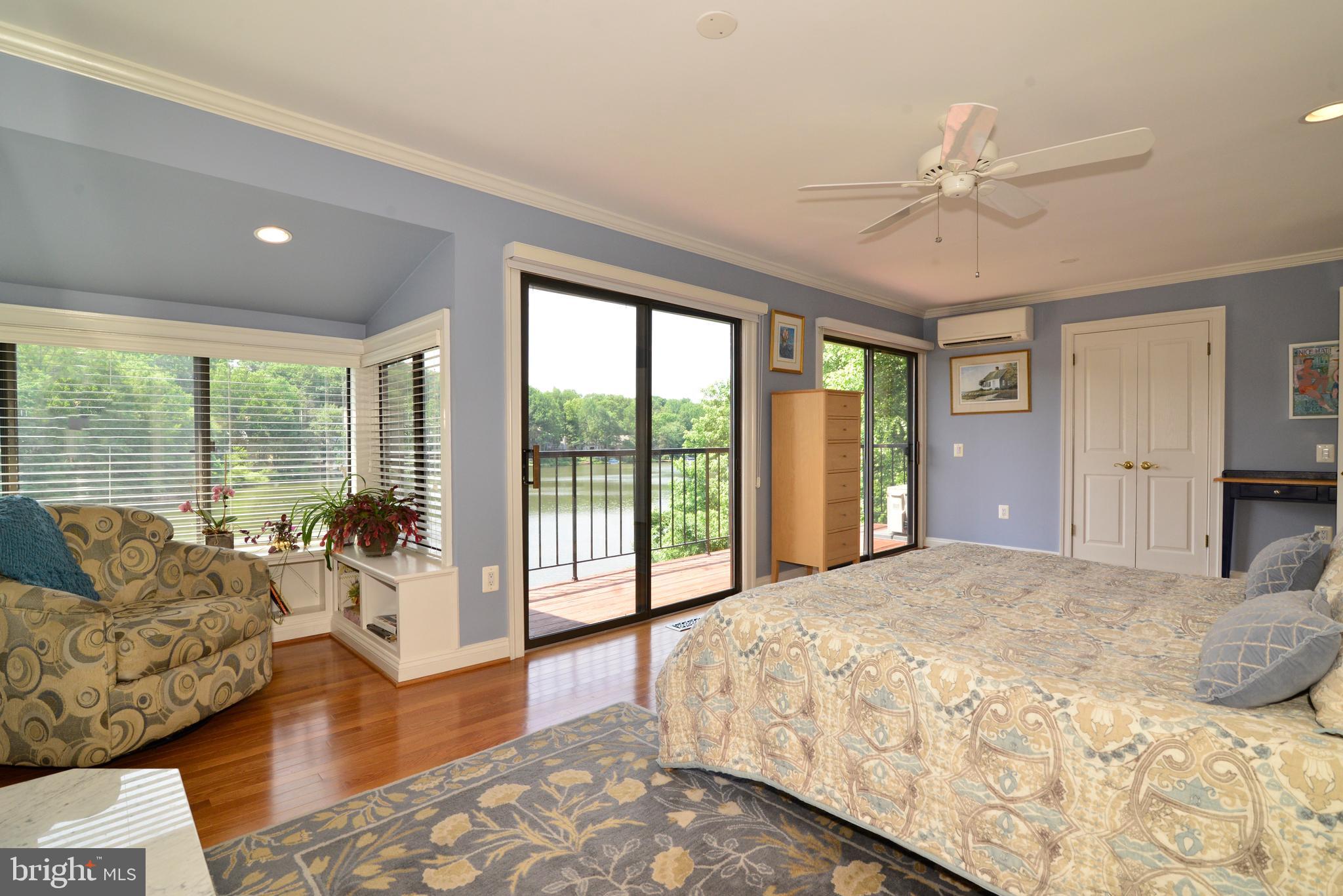 CABOTS POINT - Residential