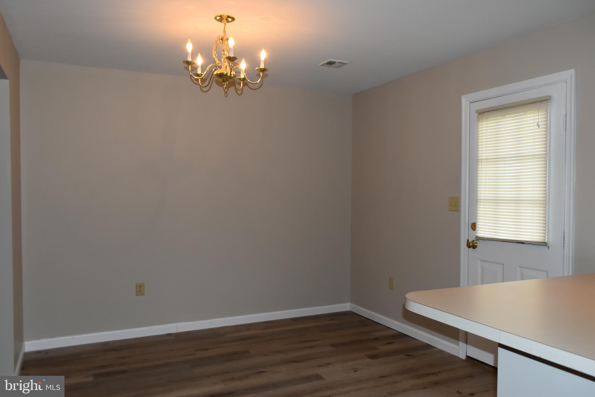 STONEHEDGE - Residential Lease