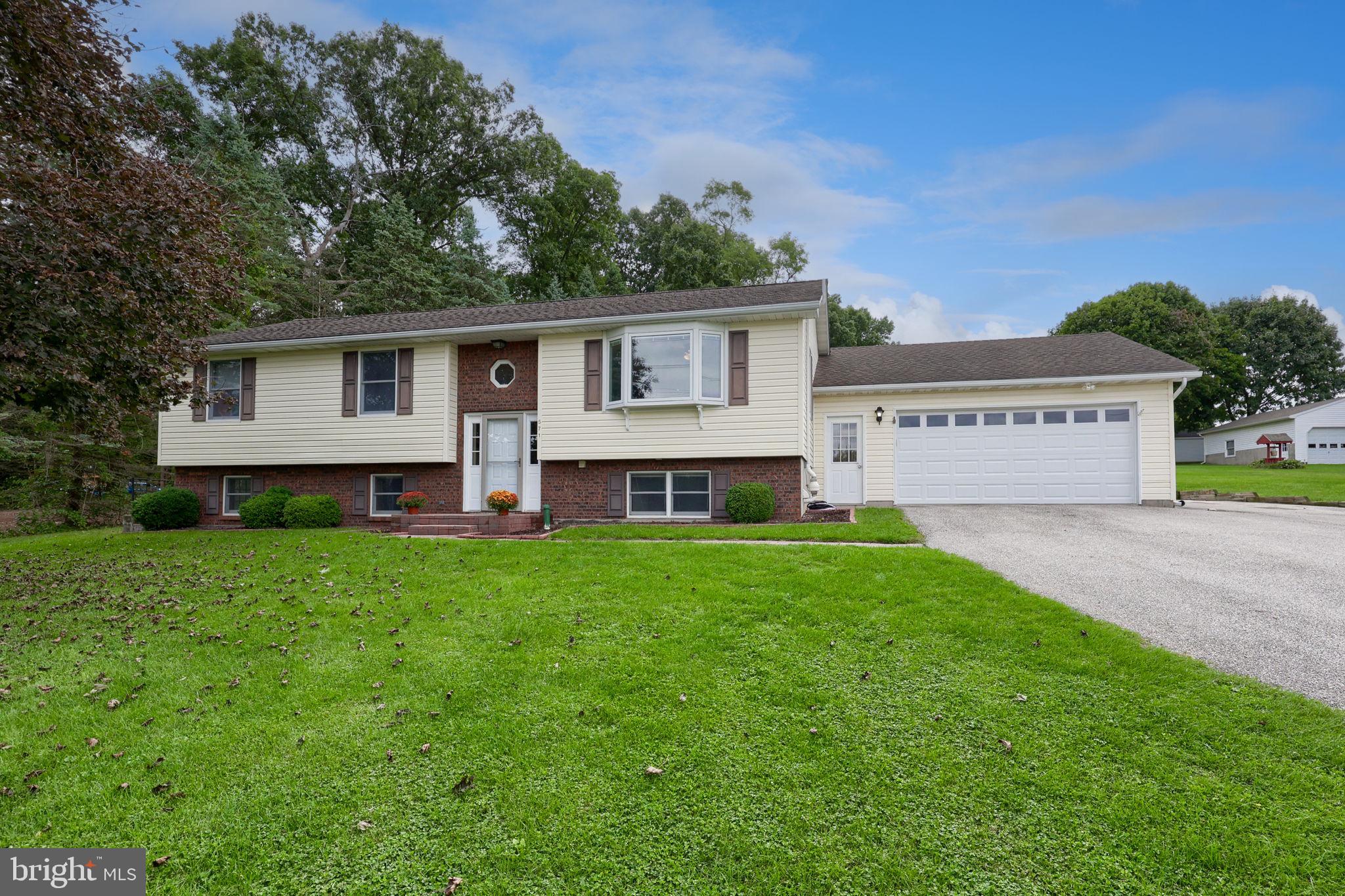 571 E TOLNA ROAD