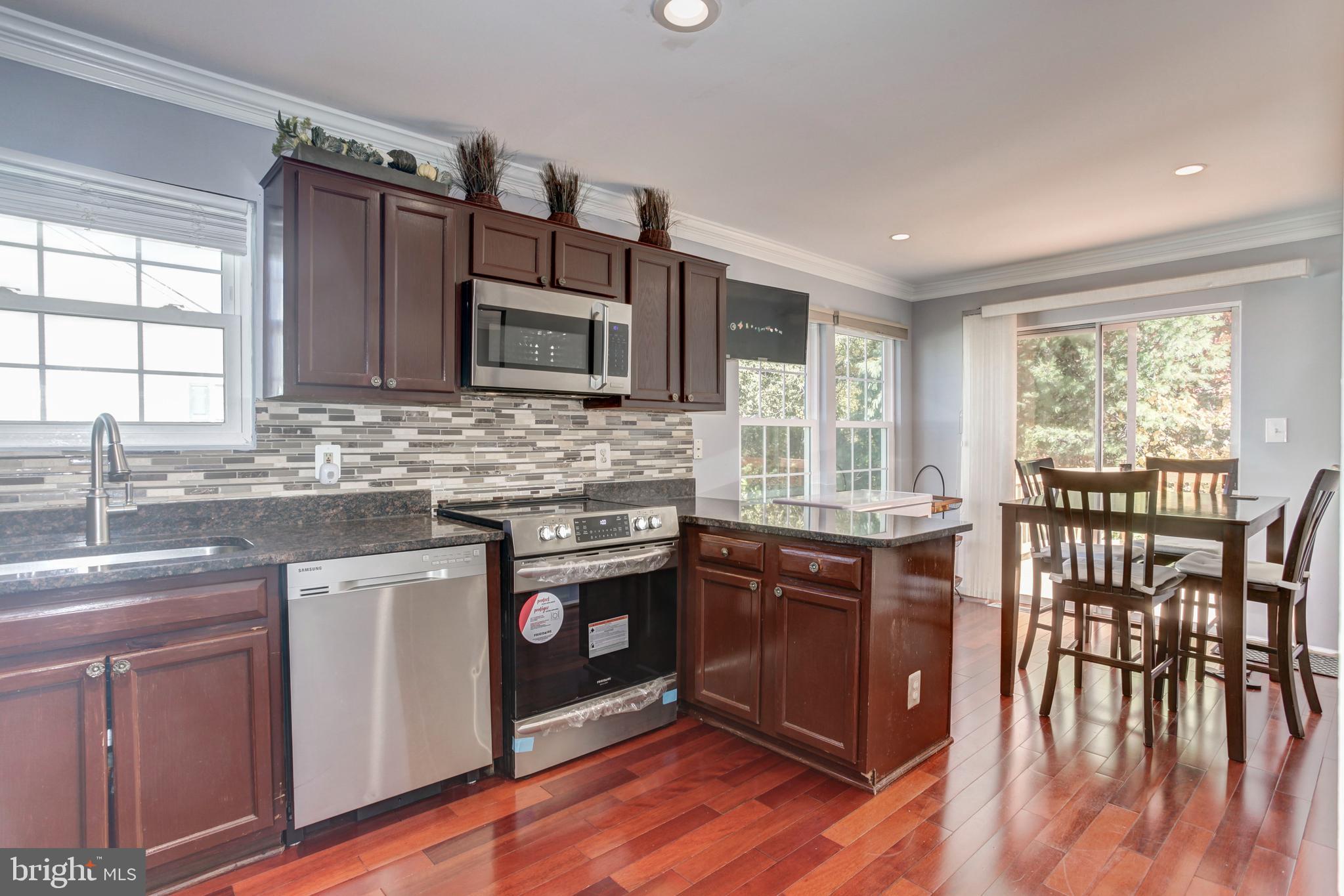 DAWSONS RIDGE - Residential