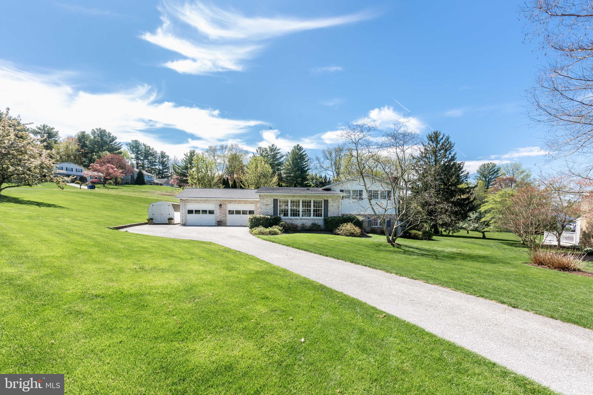 832 WINCHESTER DRIVE