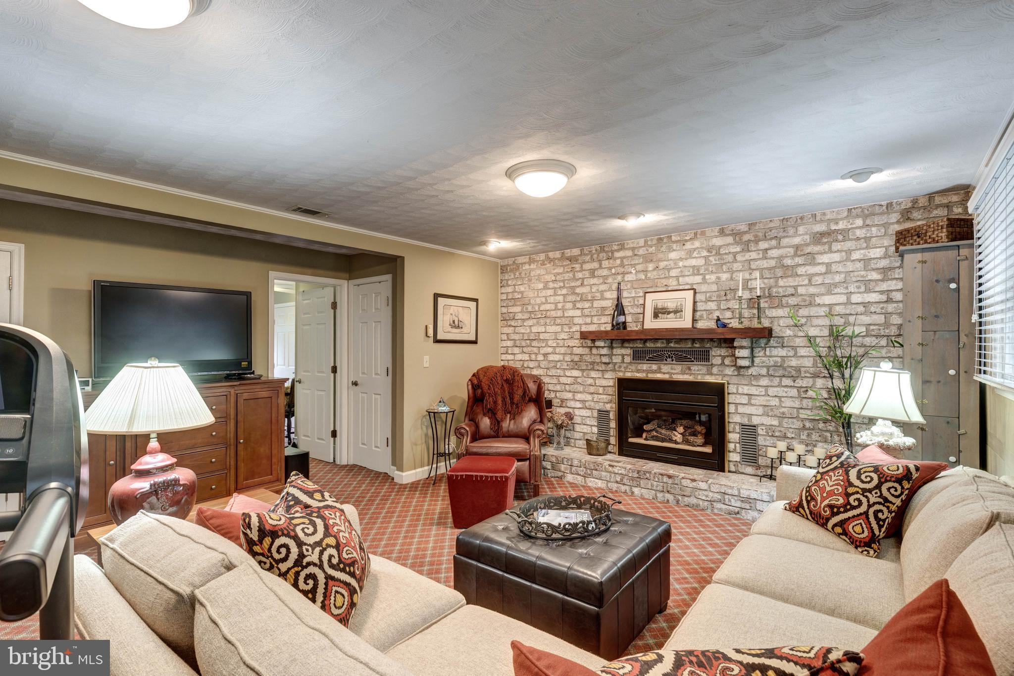 WINCHESTER PARK - Residential