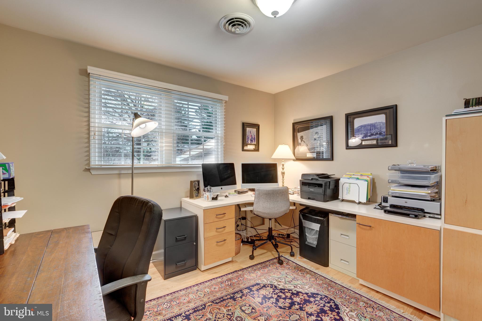 WINCHESTER PARK - Residential