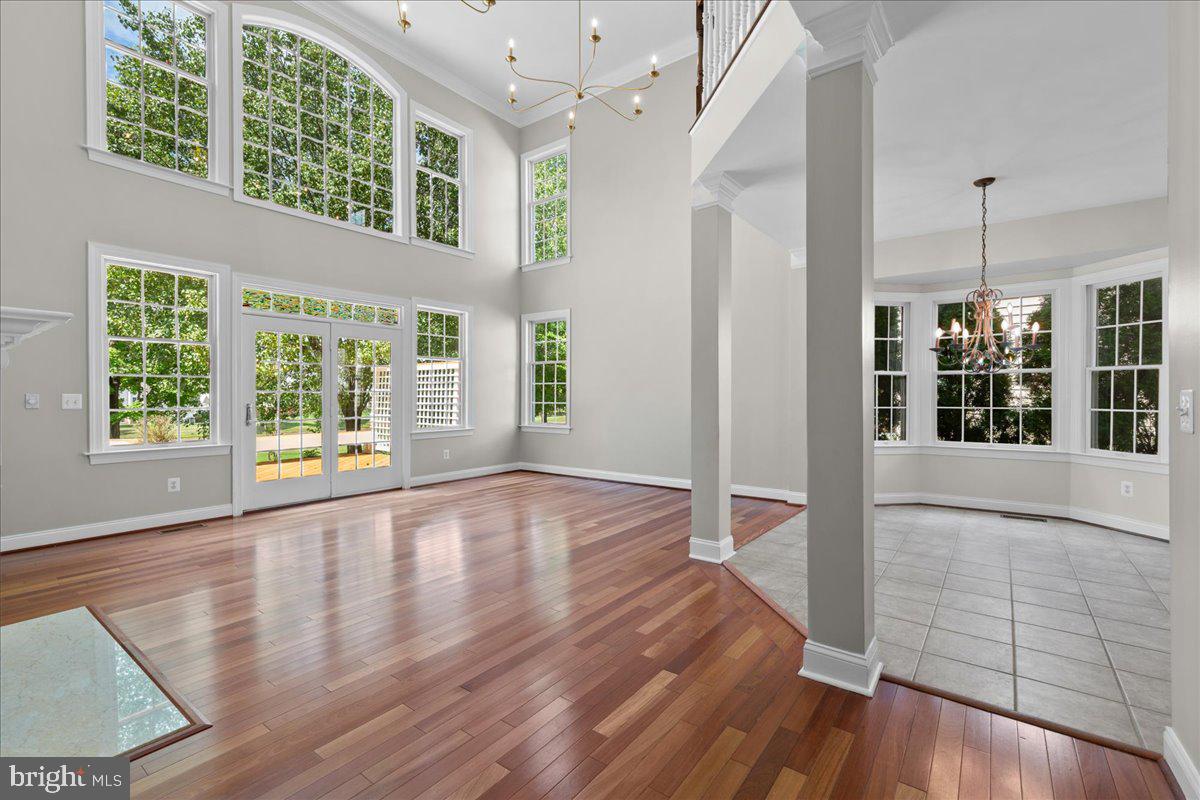 5008 SHORT GRASS LANE