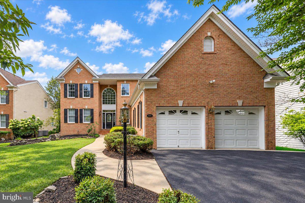 5008 SHORT GRASS LANE